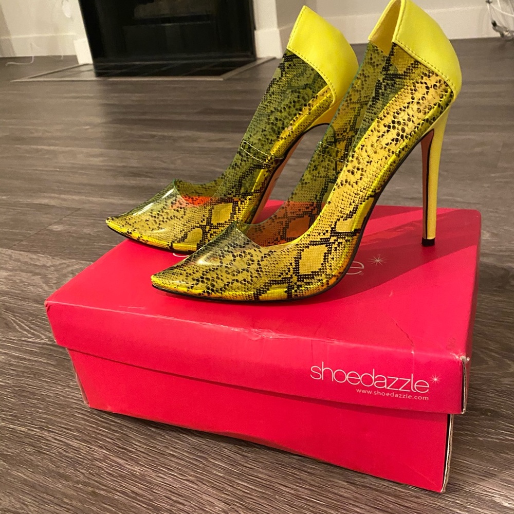 Snake print stiletto heel